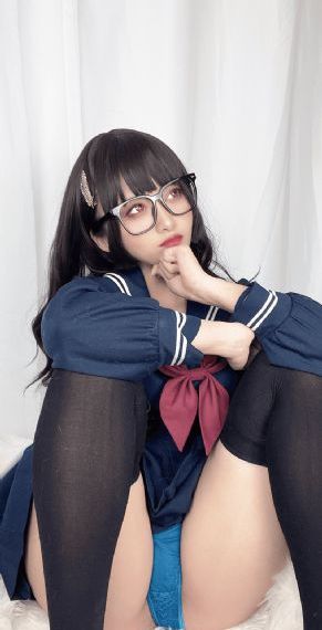 免费看男人舔女人下面_720免费电视剧