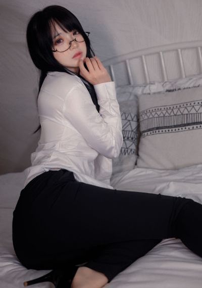 老师用她的玉足帮我打我飞_720在线观看电视